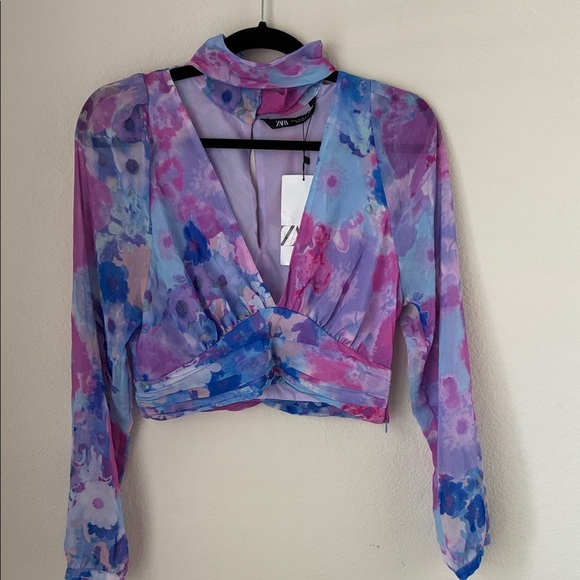 Zara V-Neck Floral Blouse - Purple and Blue NEW 🆕 - Picture 3 of 4